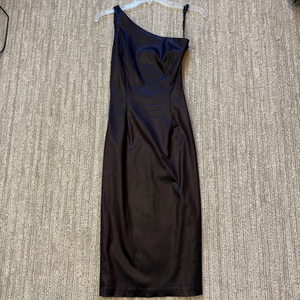 One-Shoulder Black Satin Midi Dress